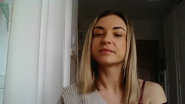 Snapshot of ashley_xlove chatting on 02-24-25, 10:48 ashley xlove online show from 02-24-25, 10:48