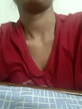 Snapshot of Rajni-Mehra chatting on 02-15-25, 06:44 Rajni-Mehra online show from 02-15-25, 06:44