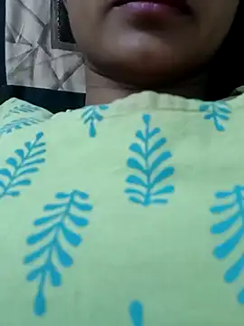 Snapshot of Rajni-Mehra chatting on 02-19-25, 12:55 Rajni-Mehra online show from 02-19-25, 12:55