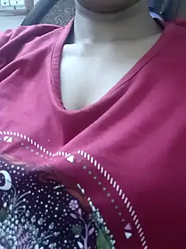 Snapshot of Rajni-Mehra chatting on 02-22-25, 03:25 Rajni-Mehra online show from 02-22-25, 03:25