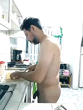 p enrike online show from 11-05-25, 10:26