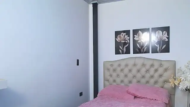 lily f00x online show from 03-20-26, 01:54