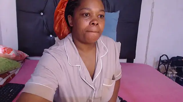 BigbootyNickyx online show from 03-28-26, 01:54