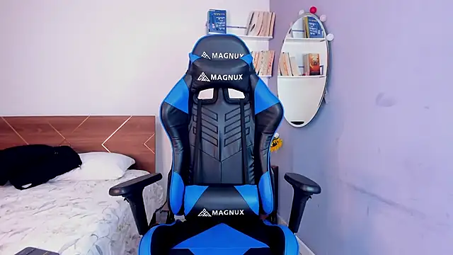 amber maxwell online show from 02-23-25, 08:44