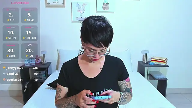 KatInk online show from 12-18-24, 08:03