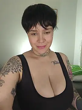 Snapshot of KatInk chatting on 06-14-26, 08:11 KatInk online show from 06-14-26, 08:11