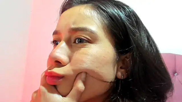 teffy lee online show from 01-02-25, 02:43