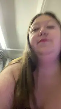 Chloee ep online show from 04-01-26, 05:08