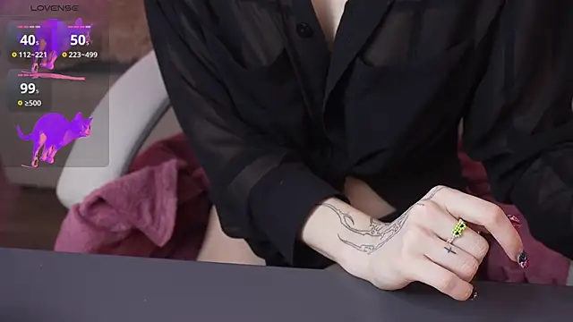 Snapshot of HaylaAmber chatting on 12-10-24, 09:55 HaylaAmber online show from 12-10-24, 09:55