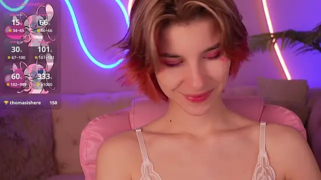 Snapshot of HaylaAmber chatting on 02-14-25, 11:09 HaylaAmber online show from 02-14-25, 11:09