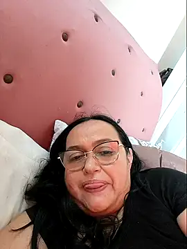 Gia Nahomi online show from 02-04-25, 03:15