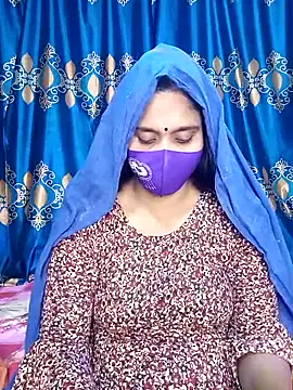 Hot Maleka online show from 02-07-25, 01:32