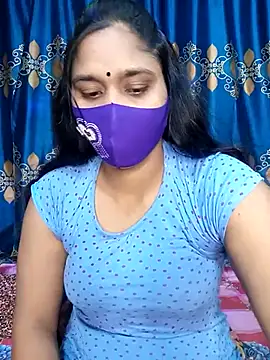 Hot Maleka online show from 02-12-25, 02:45