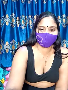 Hot Maleka online show from 02-19-25, 04:00