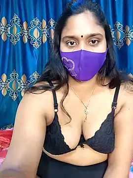 Hot Maleka online show from 02-24-25, 05:54