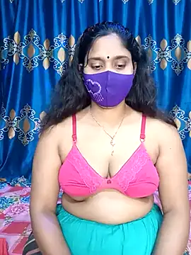 Hot Maleka online show from 03-05-25, 12:33