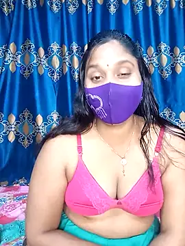 Hot Maleka online show from 03-11-25, 01:12