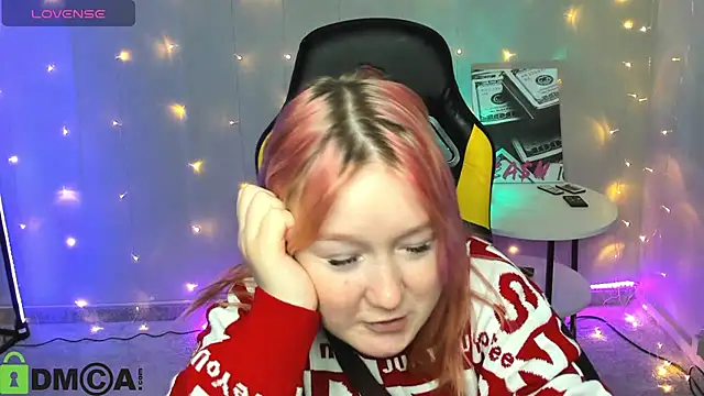 Sara Robinson online show from 02-05-25, 04:25