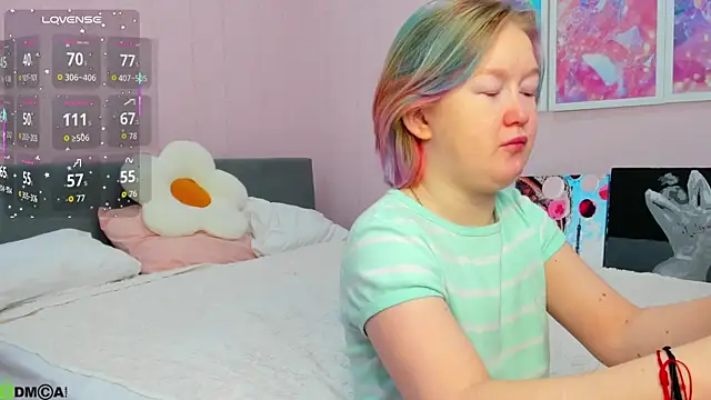 Snapshot of Sara_Robinson chatting on 02-07-26, 02:37 Sara Robinson online show from 02-07-26, 02:37