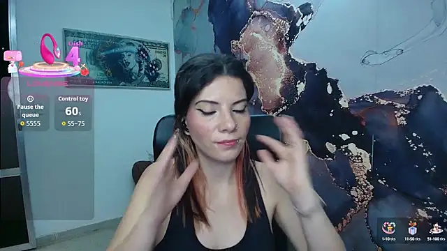 Snapshot of DanaaRey chatting on 10-01-25, 03:29 DanaaRey online show from 10-01-25, 03:29