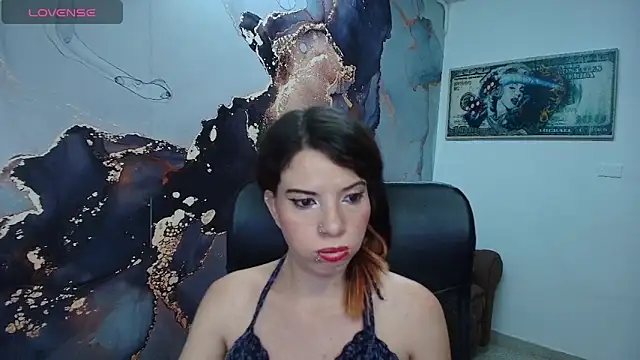 Snapshot of DanaaRey chatting on 10-03-25, 03:09 DanaaRey online show from 10-03-25, 03:09