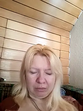 Snapshot of Lauri_scherri chatting on 02-10-26, 01:26 Lauri scherri online show from 02-10-26, 01:26