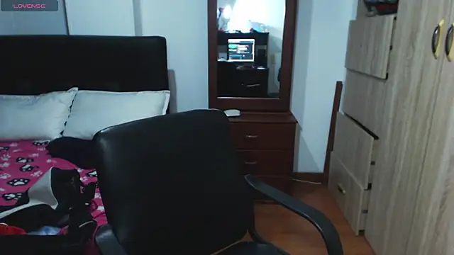 miia-big1boobs  online show from 01-17-25, 01:57