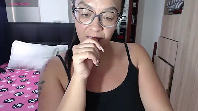 miia-big1boobs  online show from 02-12-25, 10:15