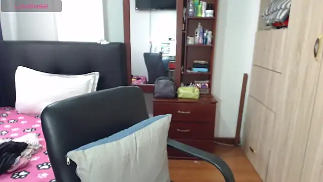 miia-big1boobs  online show from 02-13-25, 06:27