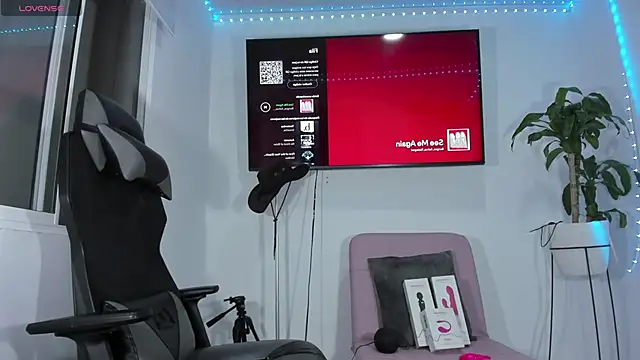 emily palmeer online show from 12-05-25, 10:46