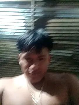 Snapshot of Huebolocko chatting on 01-18-25, 07:07 Huebolocko online show from 01-18-25, 07:07