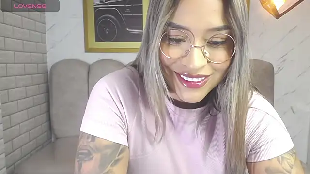  Charlotte v online show from 04-21-26, 04:30