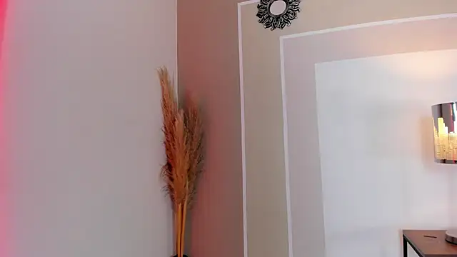 Snapshot of valeriavibes chatting on 12-04-24, 10:19 valeriavibes online show from 12-04-24, 10:19