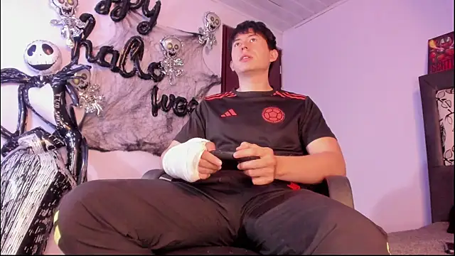 setsuna10 online show from 10-18-25, 12:02