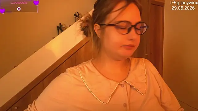 JacyWinslat online show from 05-29-26, 10:13