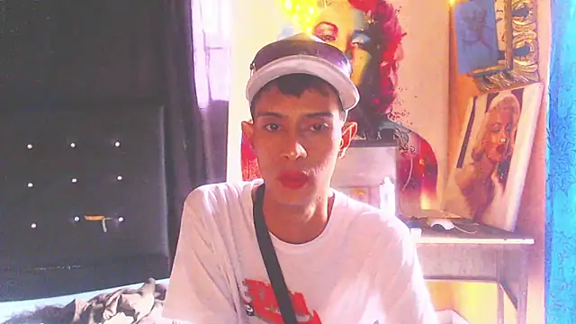 DOMINANTE KLOE  online show from 03-15-25, 12:34