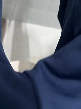 paolone79037 online show from 03-09-26, 06:01