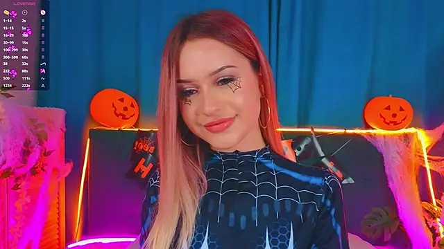 AlinaWalters online show from 10-28-25, 08:44