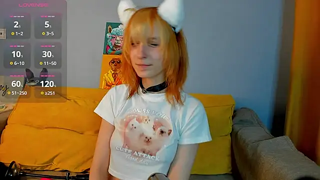 Snapshot of Little_Chips chatting on 01-09-25, 10:41 Little Chips online show from 01-09-25, 10:41