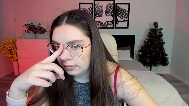 DaniellaLovely online show from 12-20-24, 11:43