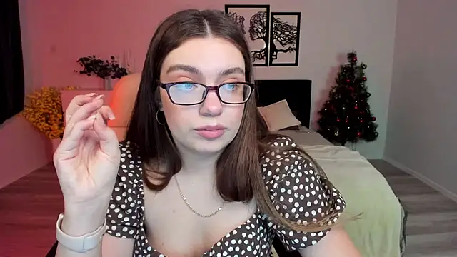 DaniellaLovely online show from 01-09-25, 02:18