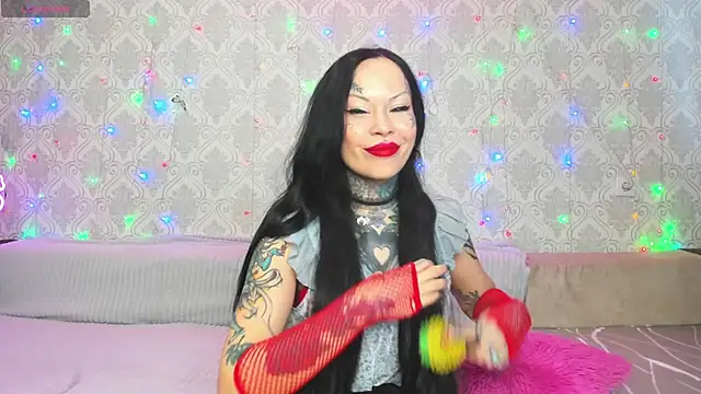 Megan Black Moon online show from 02-14-25, 06:12