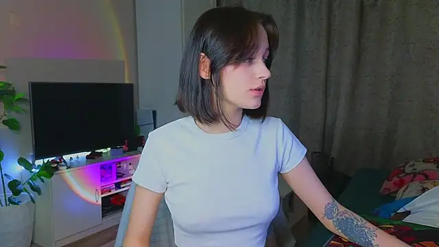 MaryRace online show from 10-17-25, 12:41