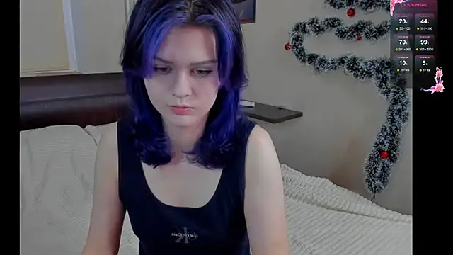 Snapshot of JulieTaylors chatting on 07-10-26, 09:28 JulieTaylors online show from 07-10-26, 09:28