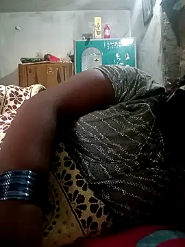 kavinila20 online show from 12-28-24, 09:20