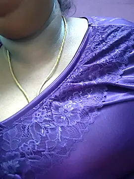 kavinila20 online show from 09-26-25, 04:44