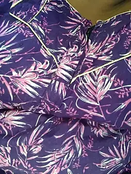 kavinila20 online show from 09-28-25, 11:48