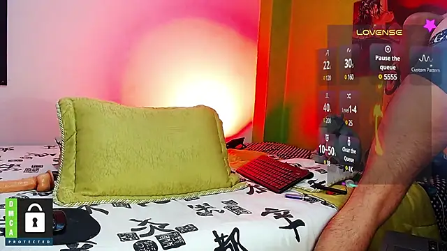 Snapshot of Diilanhott chatting on 01-23-25, 11:36 Diilanhott online show from 01-23-25, 11:36