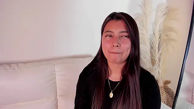 Snapshot of Rebeca_Williams_ chatting on 01-29-25, 01:58 Rebeca Williams online show from 01-29-25, 01:58