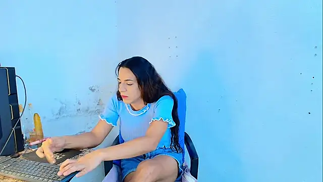 Oh Tique online show from 03-20-26, 06:57